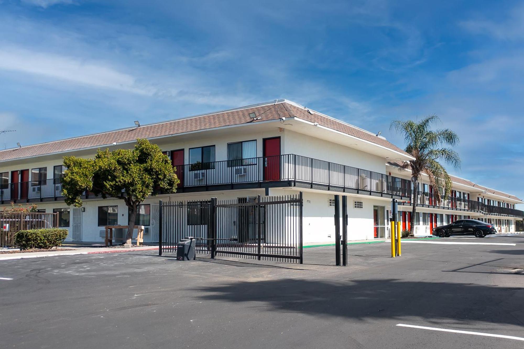Econo Lodge Stockton Exterior foto